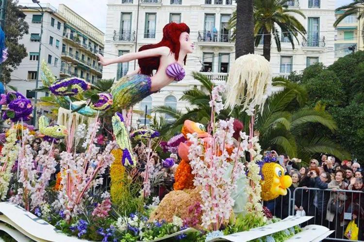 8 Spectacular Flower Festivals Around the World