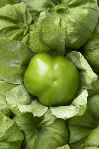 Husk tomatoes
